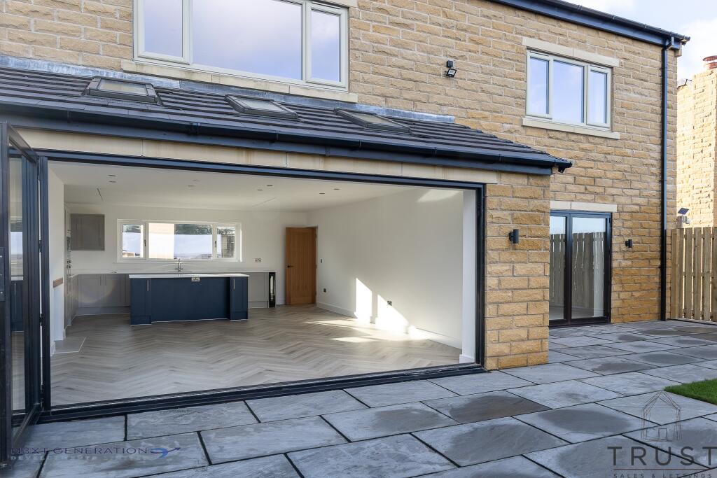 Additional property image - Hillside View, Drighlington