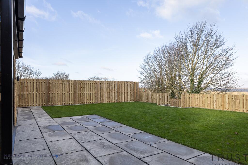 Additional property image - Hillside View, Drighlington