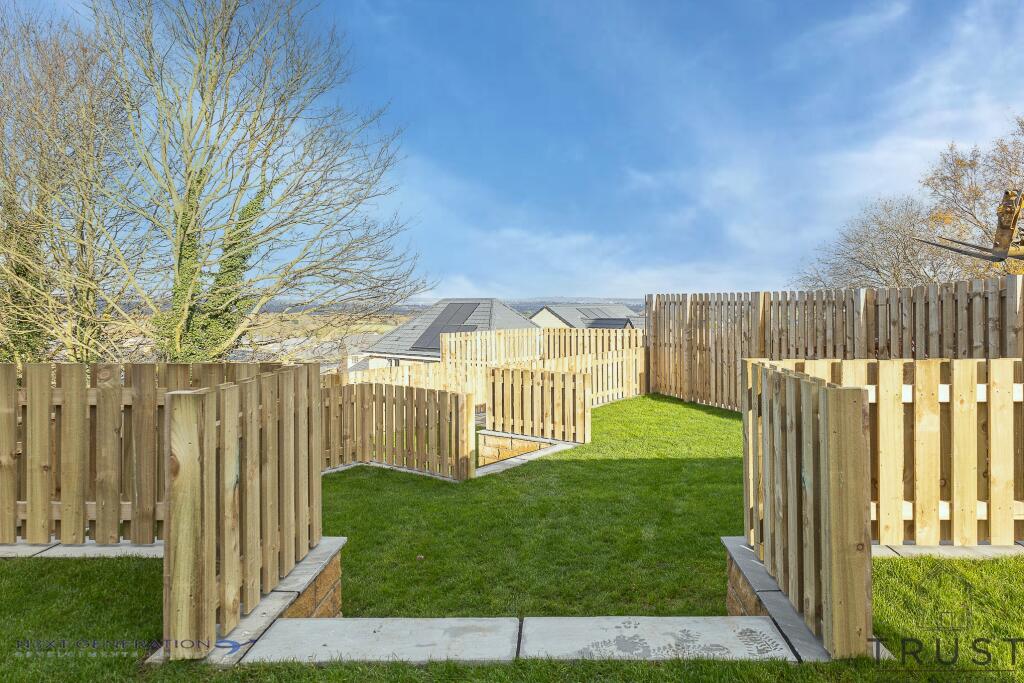 Additional property image - Hillside View, Drighlington