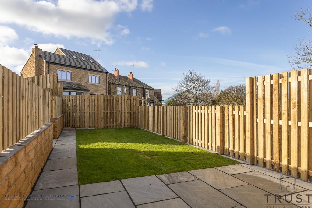 Additional property image - Hillside View, Drighlington