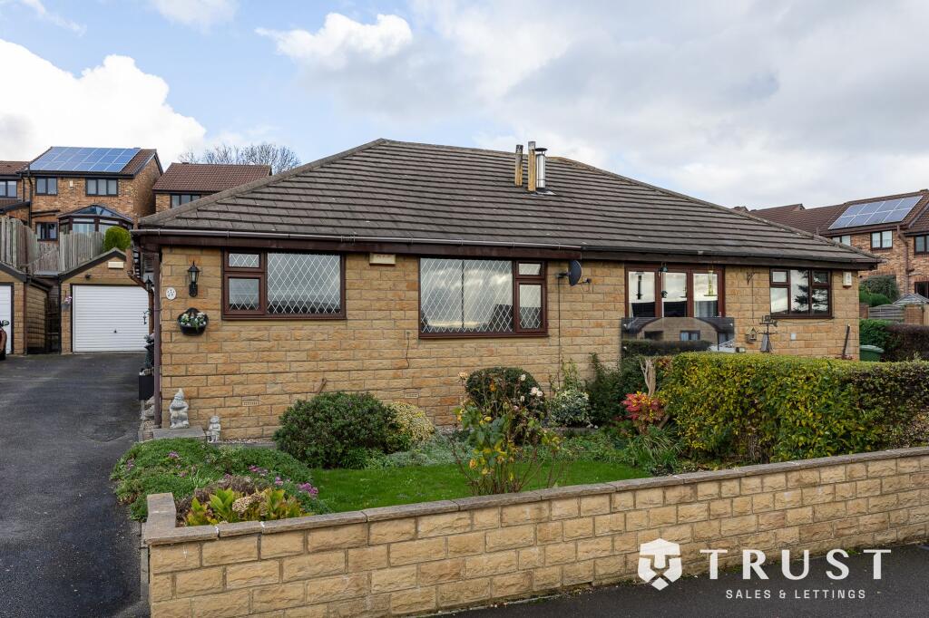 Main image of property: Cawley Lane, Heckmondwike, WF16
