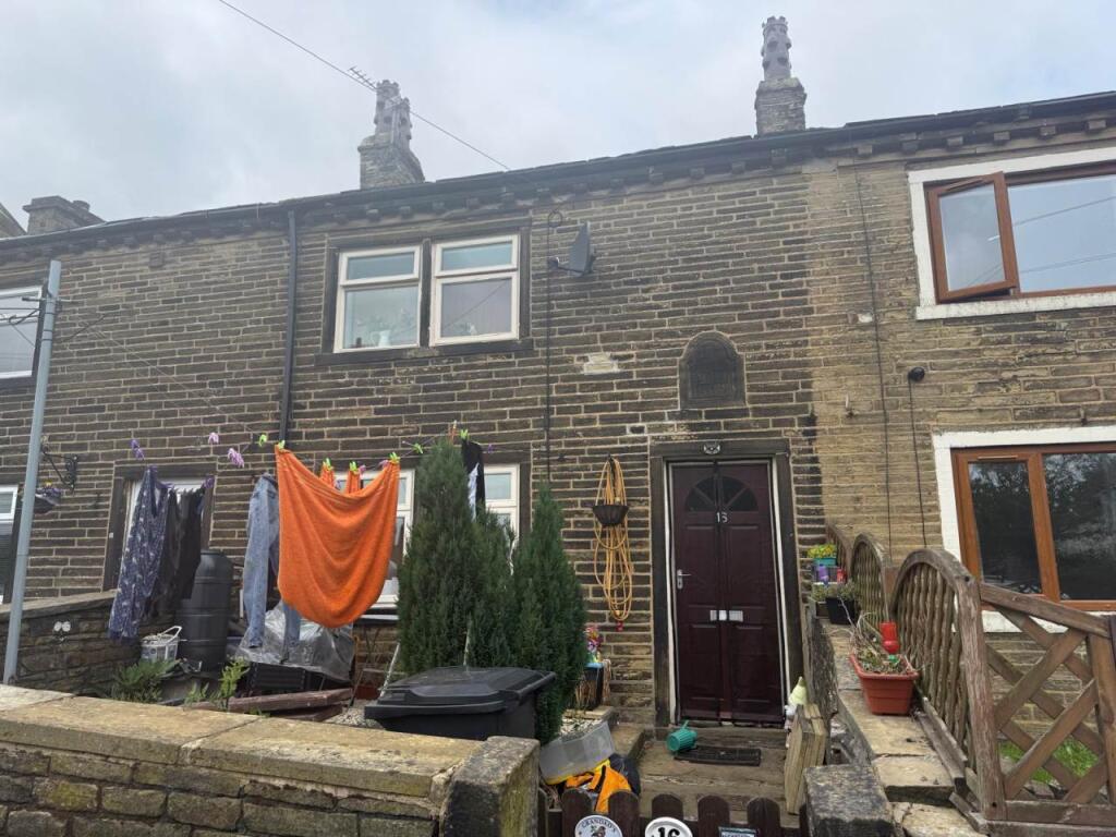 Main image of property: New House Lane, Clayton Heights, Bradford