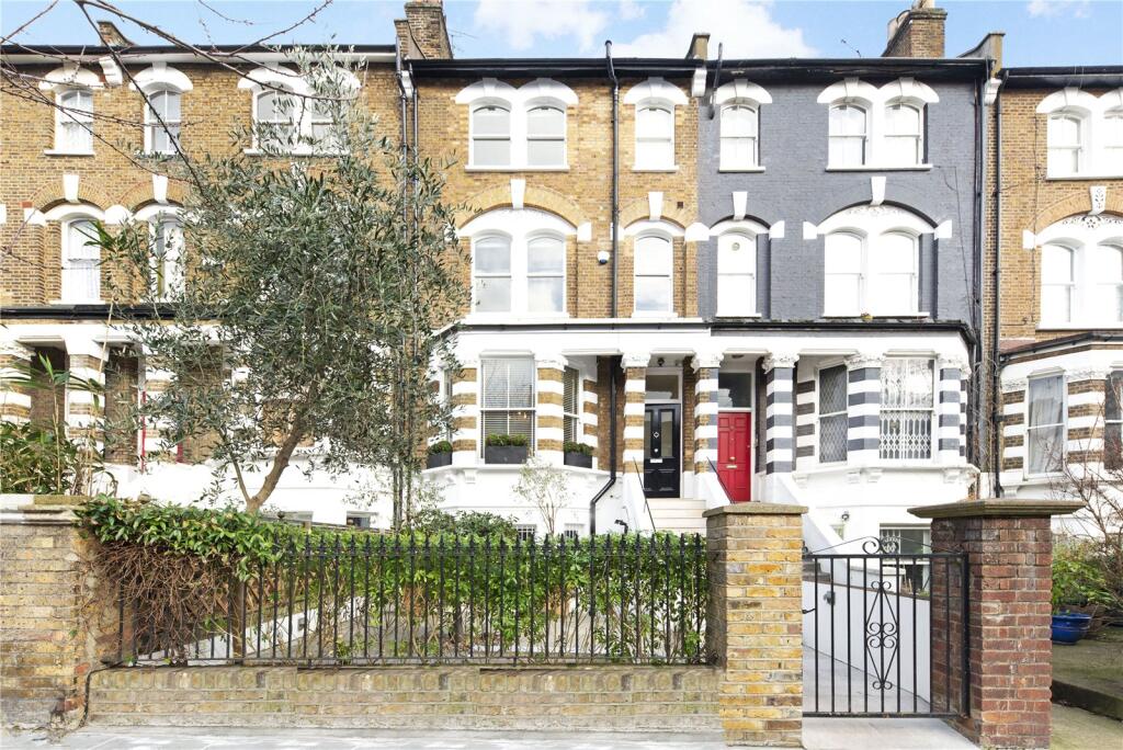 Main image of property: St Lawrence Terrace, London