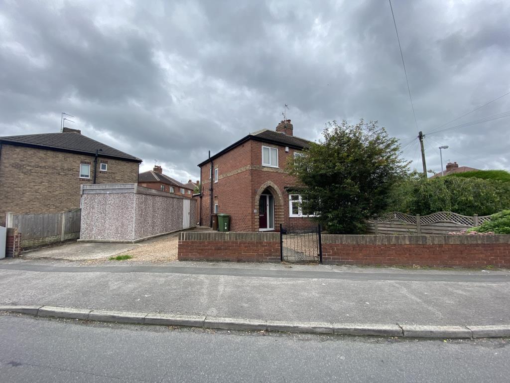 Main image of property: Lime Tree Avenue, Pontefract, West Yorkshire , WF8