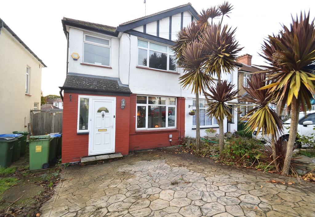 Main image of property: Landstead Road, London