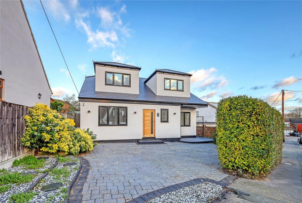 Main image of property: Thynne Road, Billericay, Essex, CM11