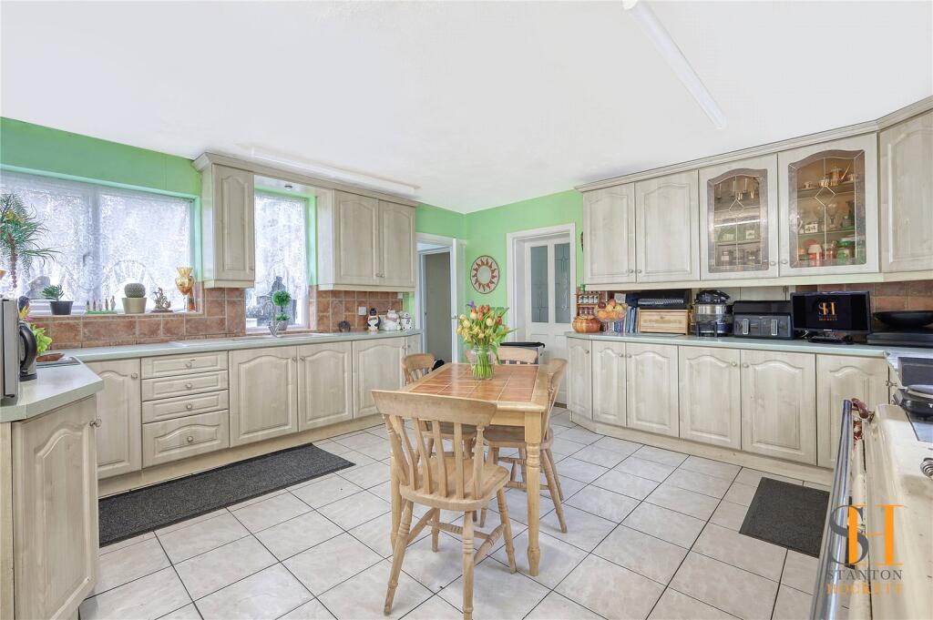 Additional property image - Tile Works Lane, Rettendon Common, Chelmsford, Essex, CM3