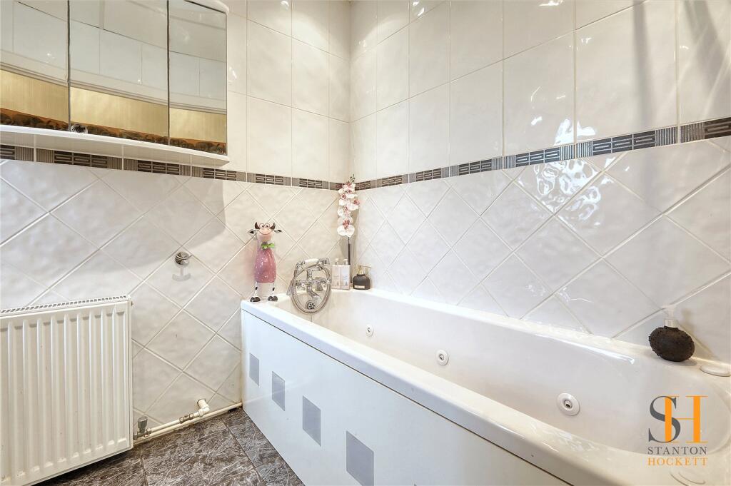 Additional property image - Tile Works Lane, Rettendon Common, Chelmsford, Essex, CM3
