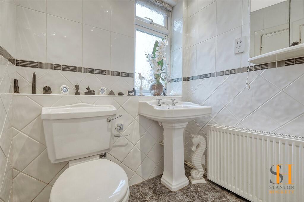 Additional property image - Tile Works Lane, Rettendon Common, Chelmsford, Essex, CM3