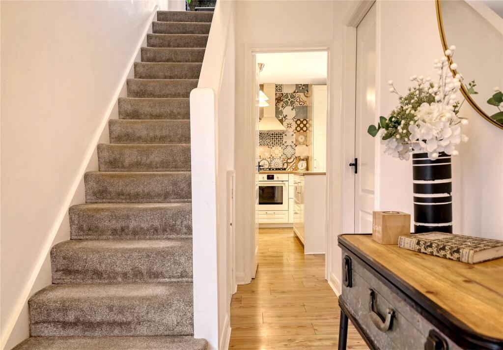 Additional property image - Hillside Road, Billericay, Essex, CM11