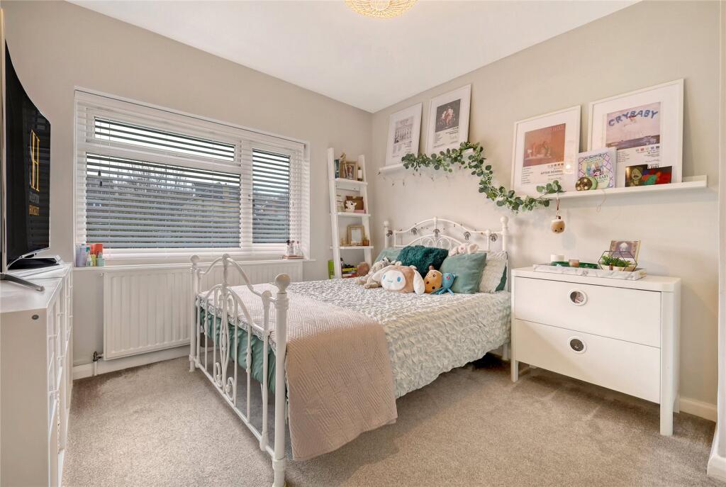 Additional property image - Hillside Road, Billericay, Essex, CM11