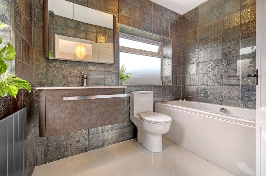 Additional property image - Hillside Road, Billericay, Essex, CM11