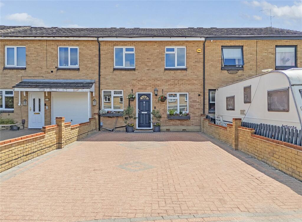 Main image of property: Queens Road, Basildon, Essex, SS15