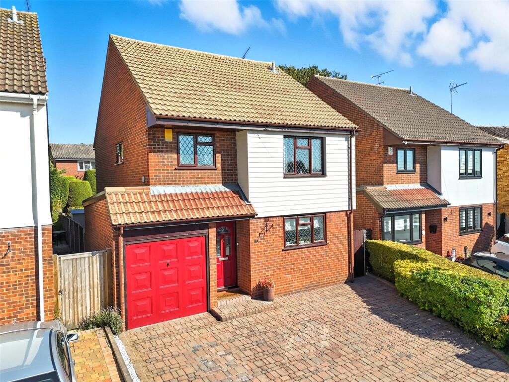 4 bedroom detached house