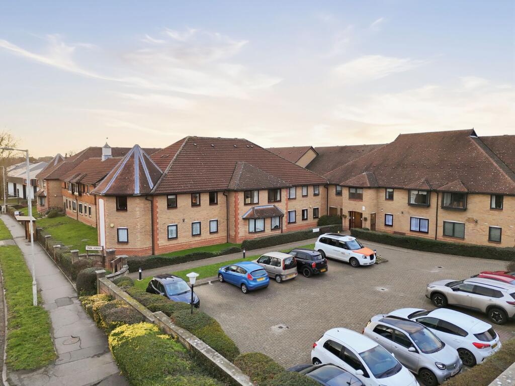 Main image of property: Queens Park Avenue, Billericay, CM12