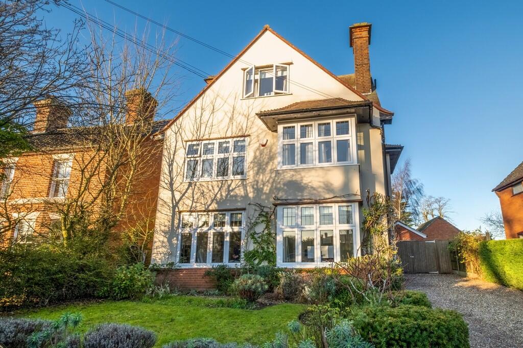 Main image of property: Diss