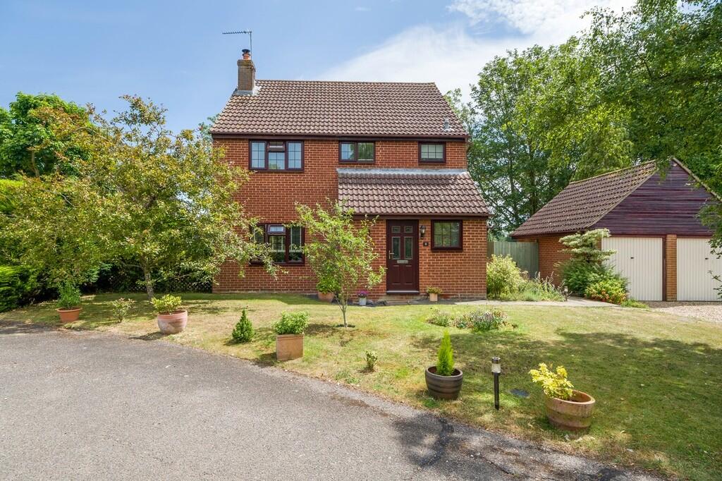Main image of property: Rectory Gardens, Occold