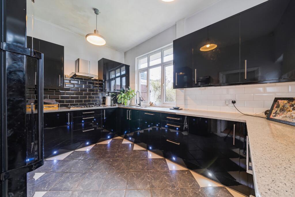 Additional property image - Braundton Avenue, Sidcup, Kent, DA15