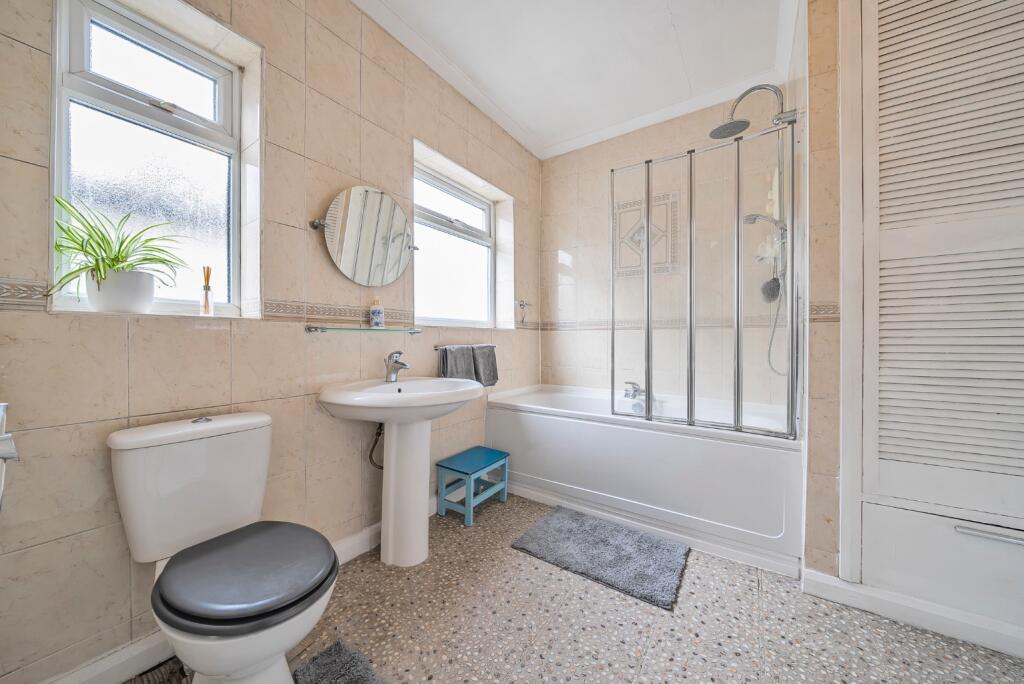 Additional property image - Braundton Avenue, Sidcup, Kent, DA15