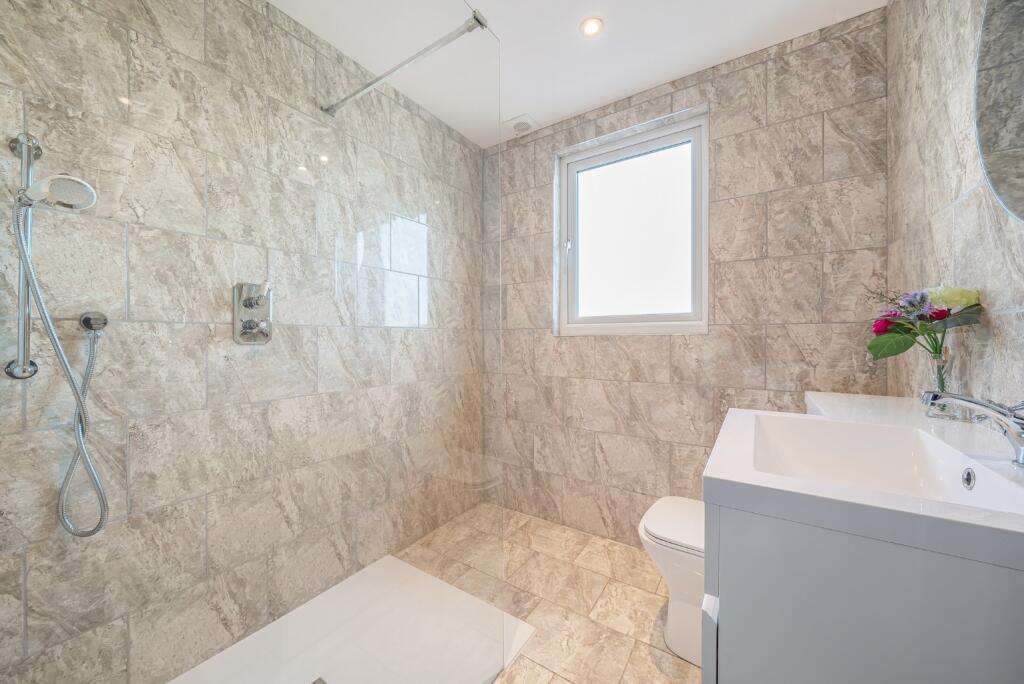 Additional property image - Brook Lane, Bexley, Kent, DA5