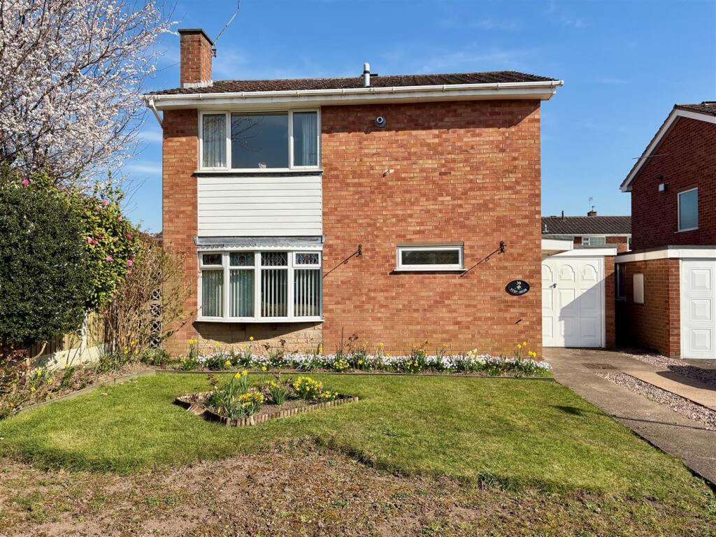 Main image of property: Step-Aside, Stretton Gardens, Codsall, Wolverhampton