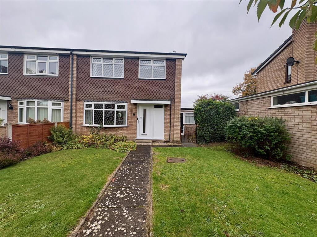 Main image of property: 4  Forsythia Grove, Codsall, WV8 1HJ