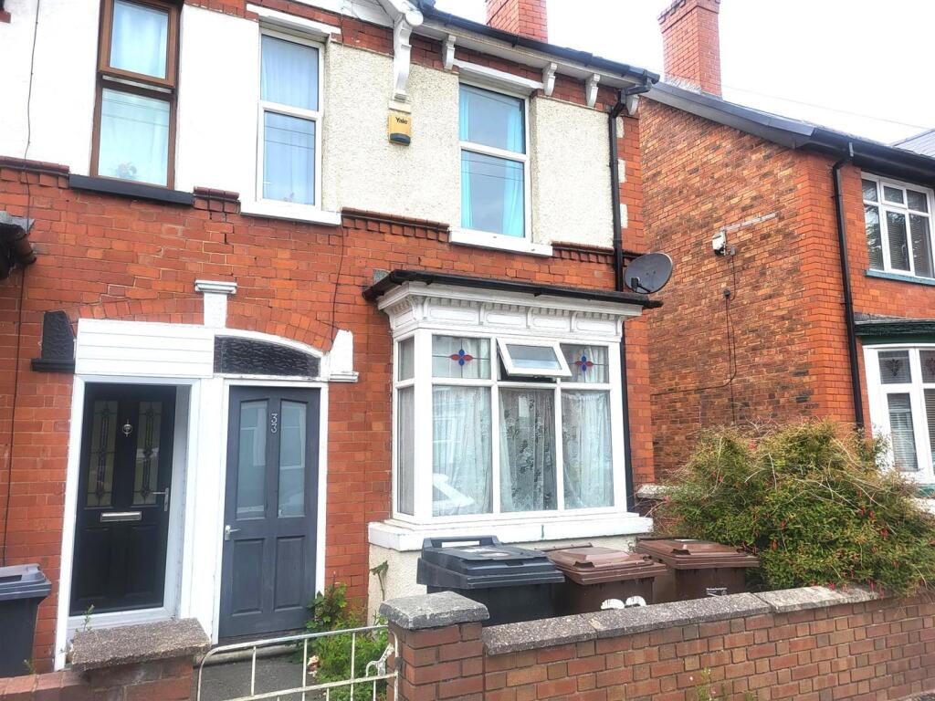 Main image of property: Victoria Road, Wednesfield, Wolverhampton, WV11 1RU