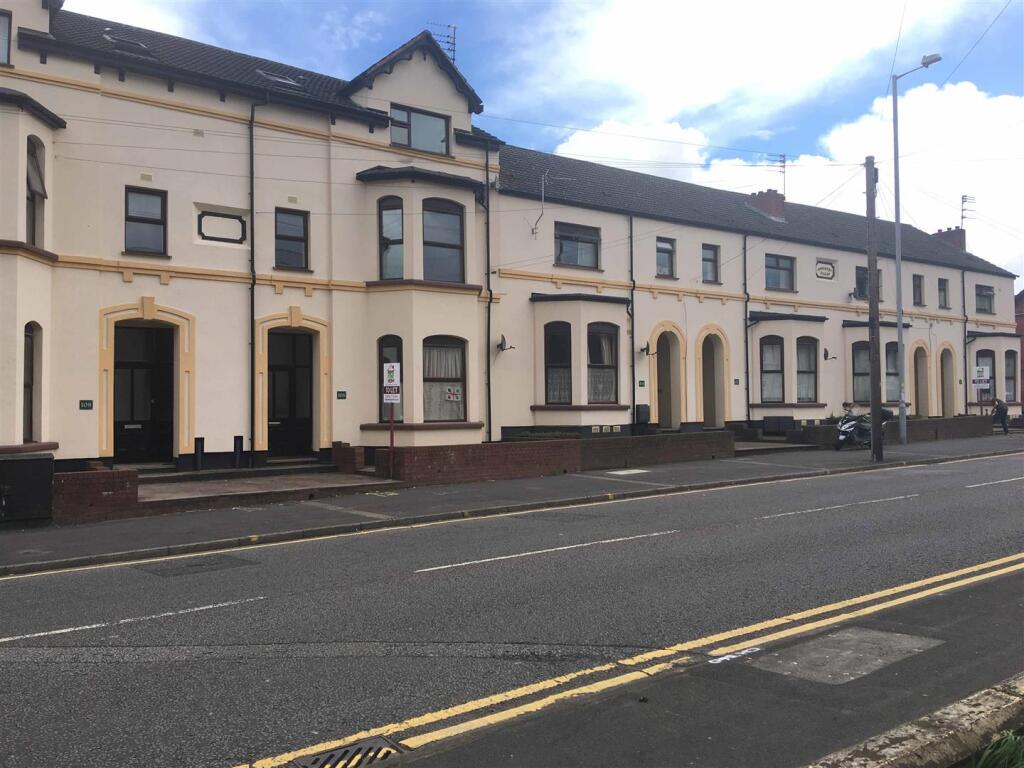 Main image of property: Compton Road, Wolverhampton, WV3 9PU