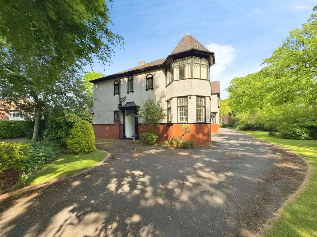 Main image of property: Clothorn Road, Manchester, Greater Manchester, M20