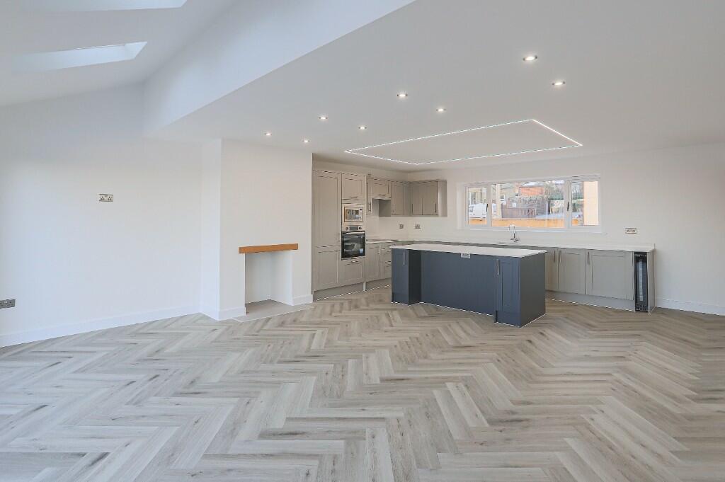Additional property image - Hillside View, Drighlington