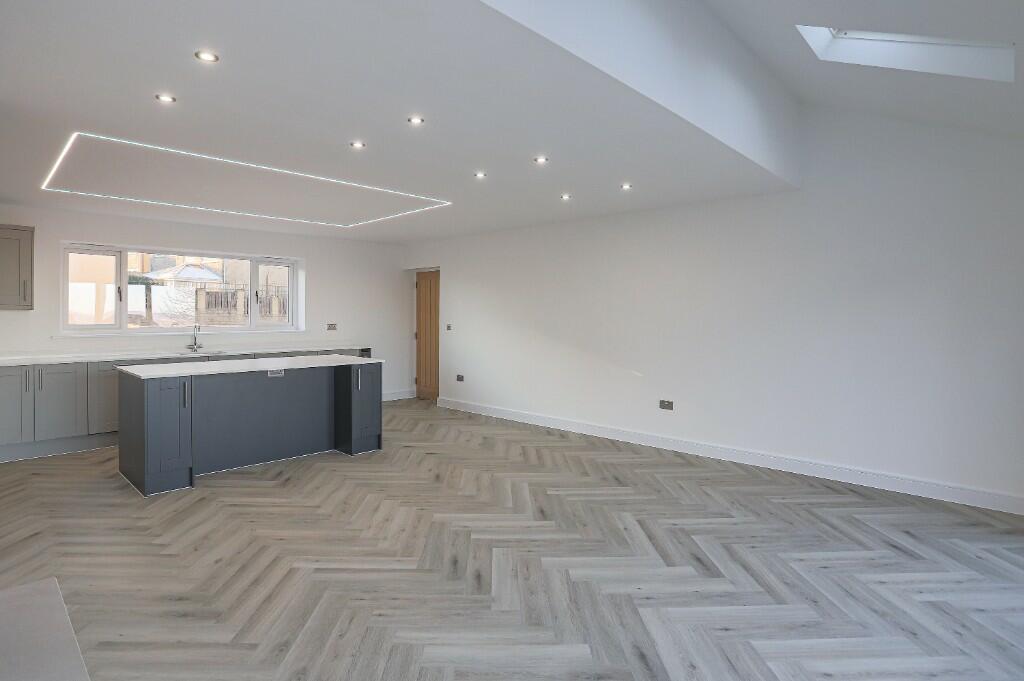 Additional property image - Hillside View, Drighlington