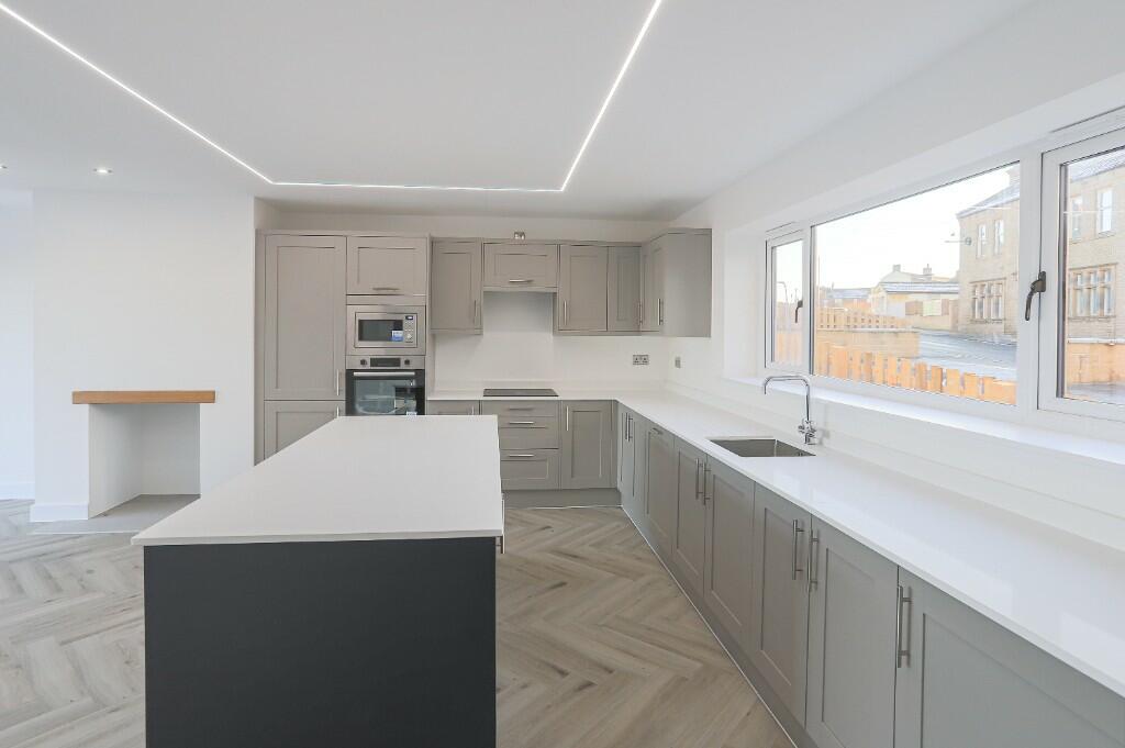 Additional property image - Hillside View, Drighlington