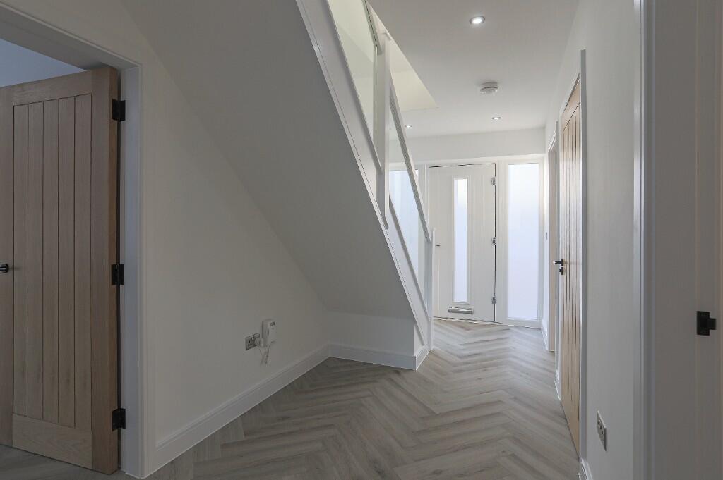 Additional property image - Hillside View, Drighlington