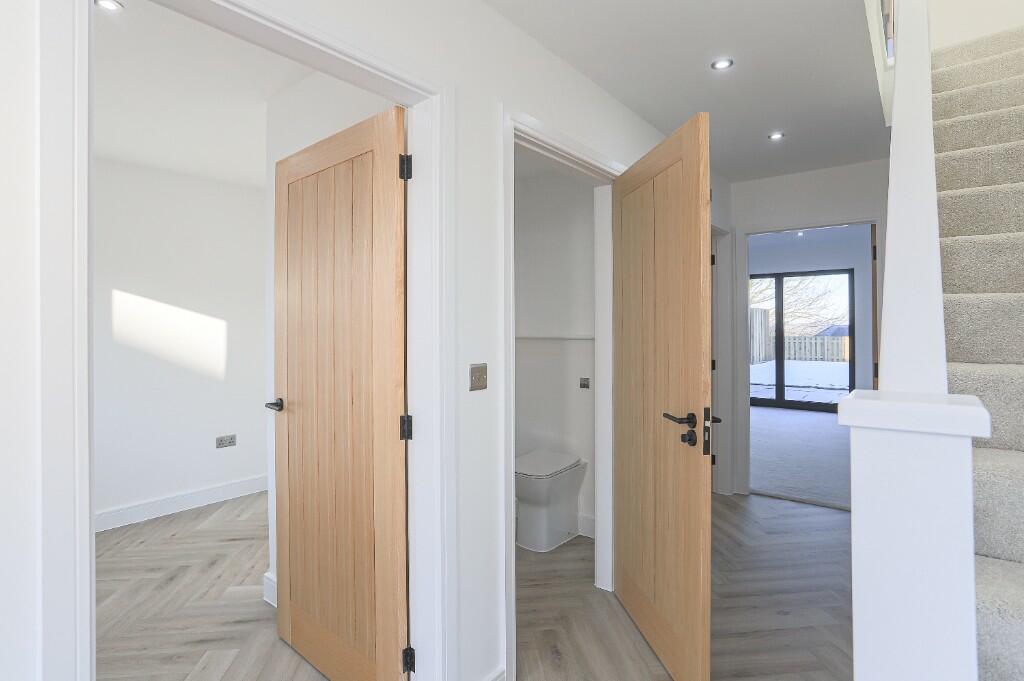 Additional property image - Hillside View, Drighlington