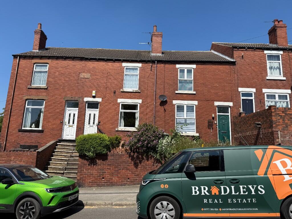 Main image of property: Pontefract Road, Crofton, WF4