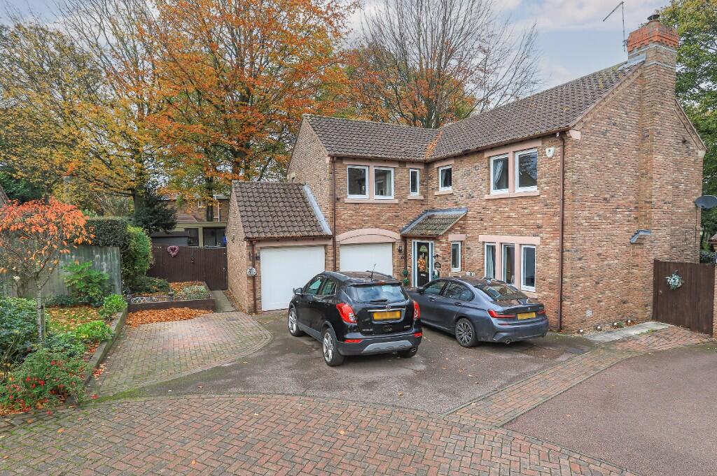 Main image of property: Saddlers Grove, Badsworth, WF9