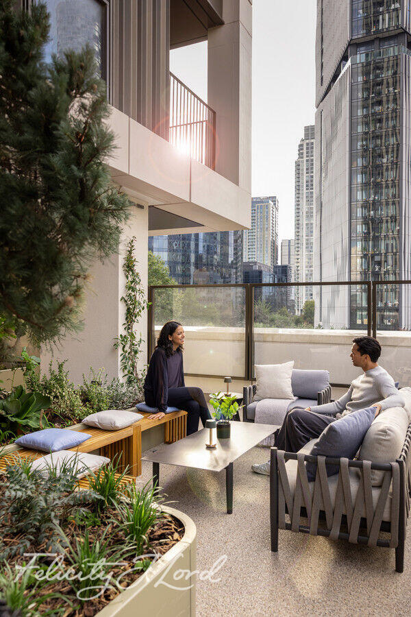 Main image of property: Landmark Square, London