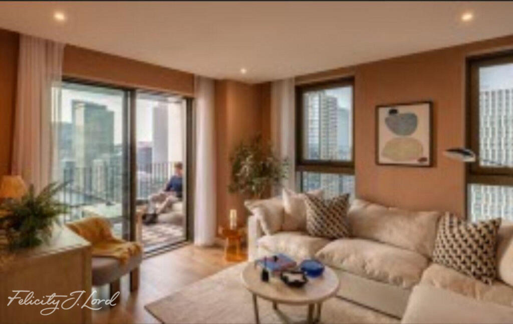 Main image of property: Landmark Square, London