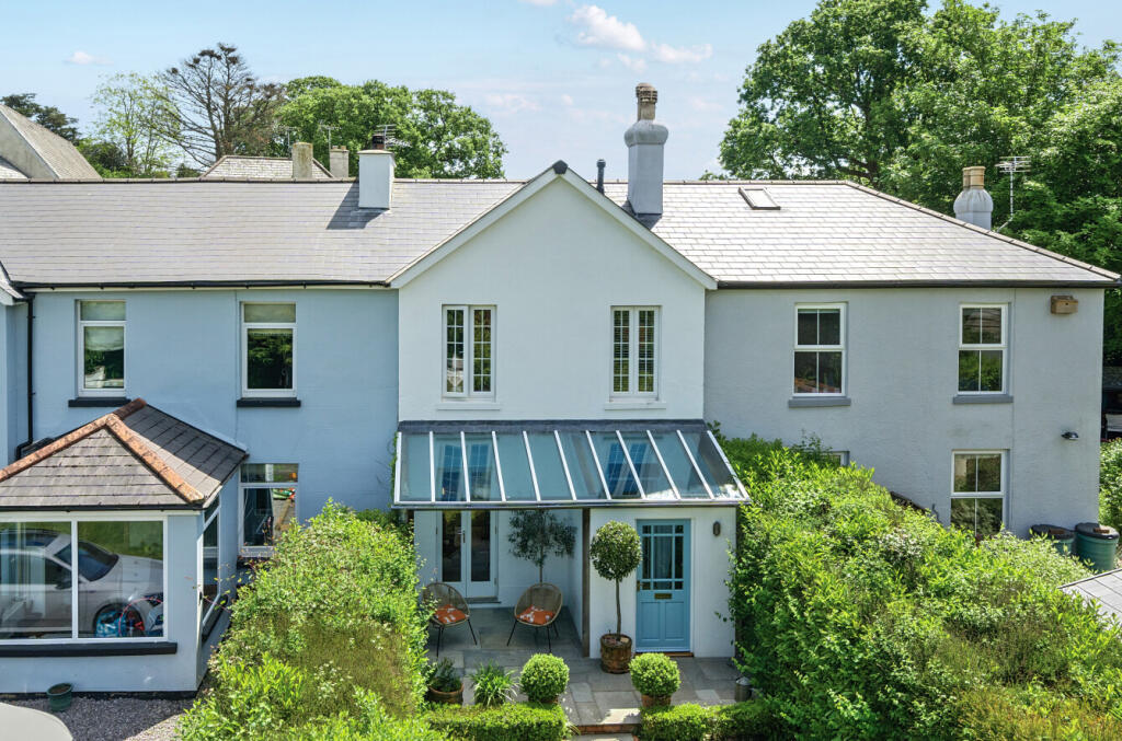 Main image of property: Avenue Road, Bovey Tracey, Newton Abbot, Devon