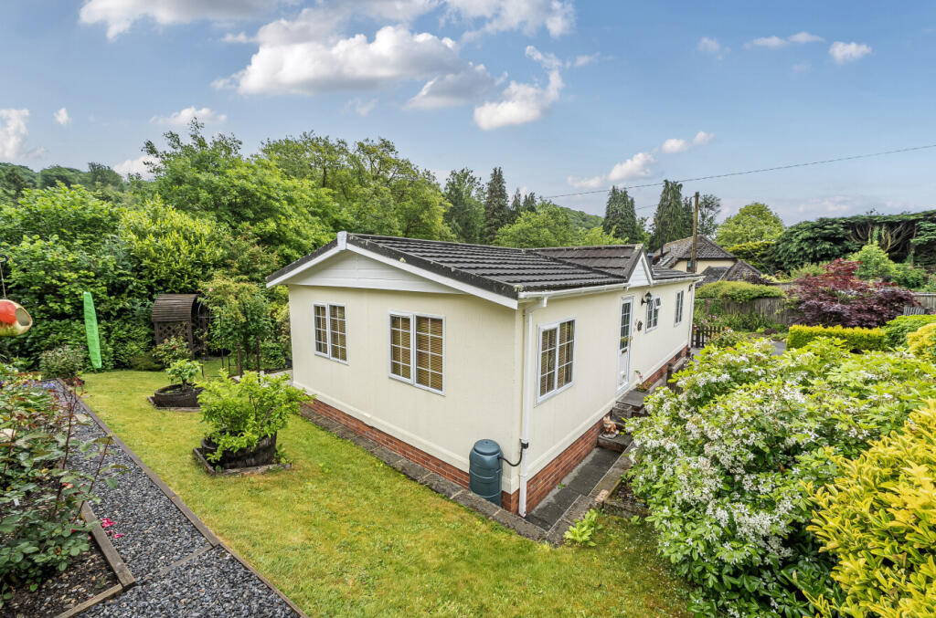 Main image of property: Waterleat Walk, Ashburton Park, Ashburton, Newton Abbot