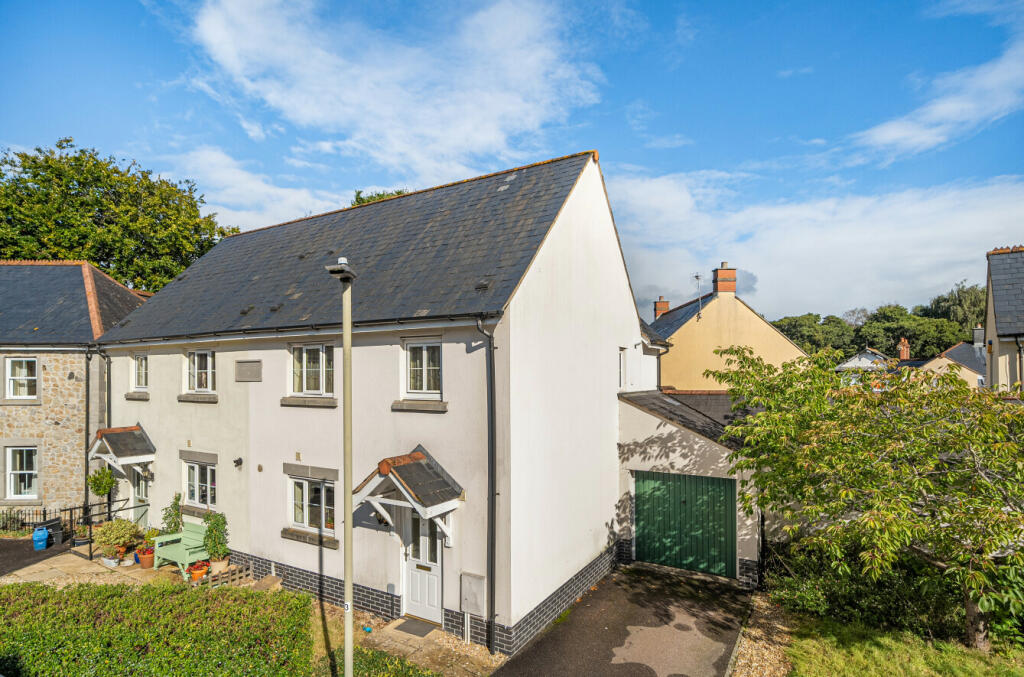 Main image of property: Bowdens Close, Bovey Tracey, Newton Abbot