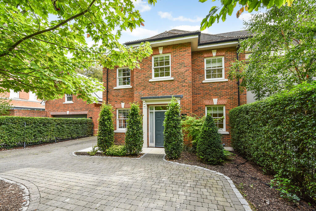 5 bedroom semidetached house for sale in Sleepers Hill, Winchester, SO22