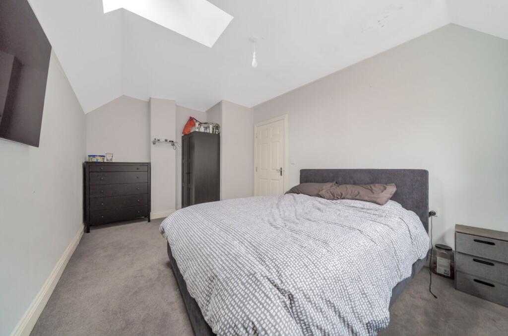 1 bedroom apartment for sale in Chalford Grange, Fareham, Hampshire, PO15