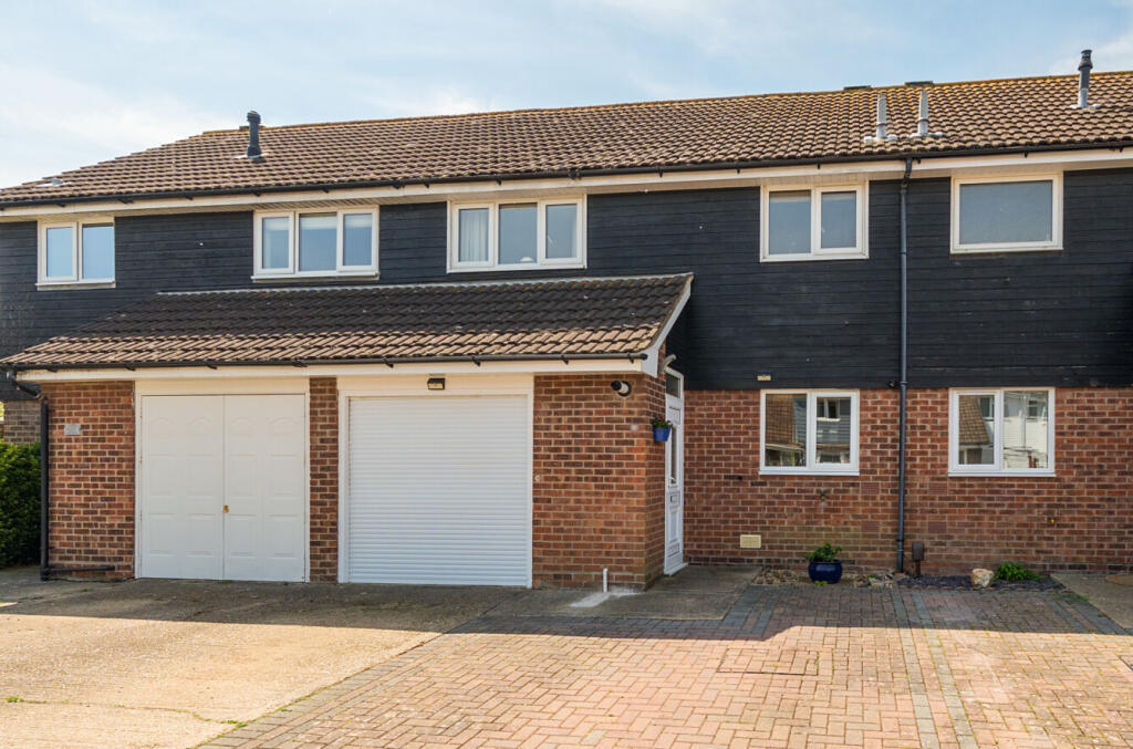 Main image of property: Bramham Moor, Stubbington, Hampshire, PO14