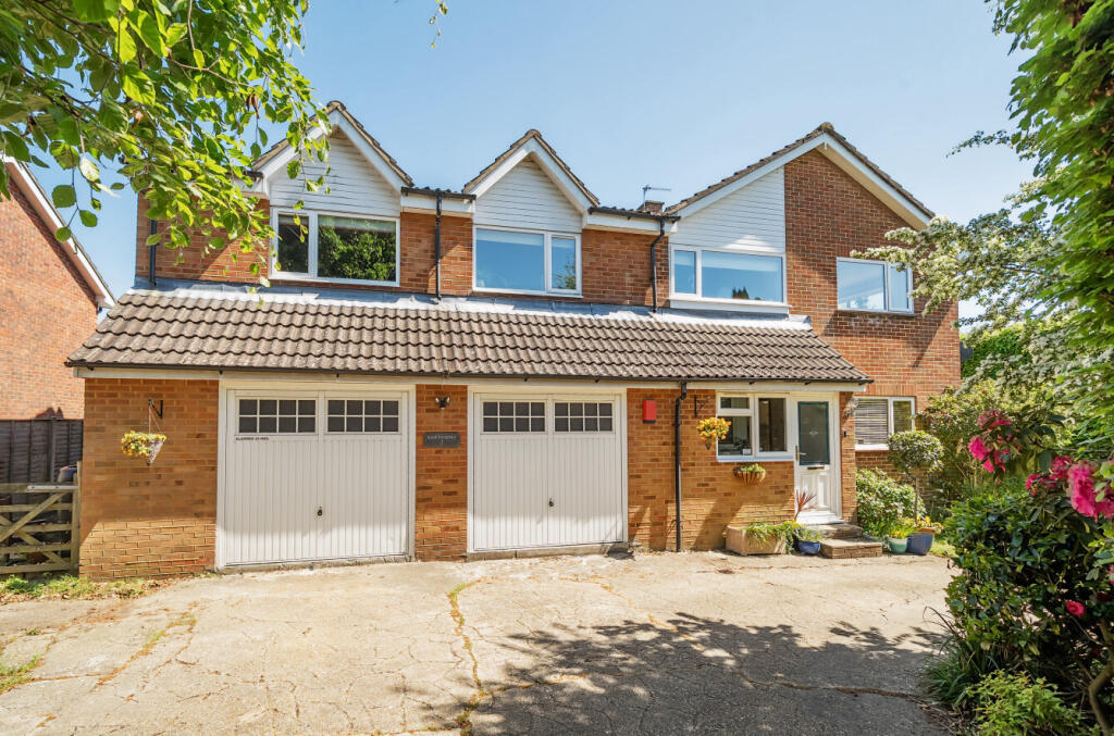 Main image of property: Raley Road, Locks Heath, Southampton, Hampshire, SO31
