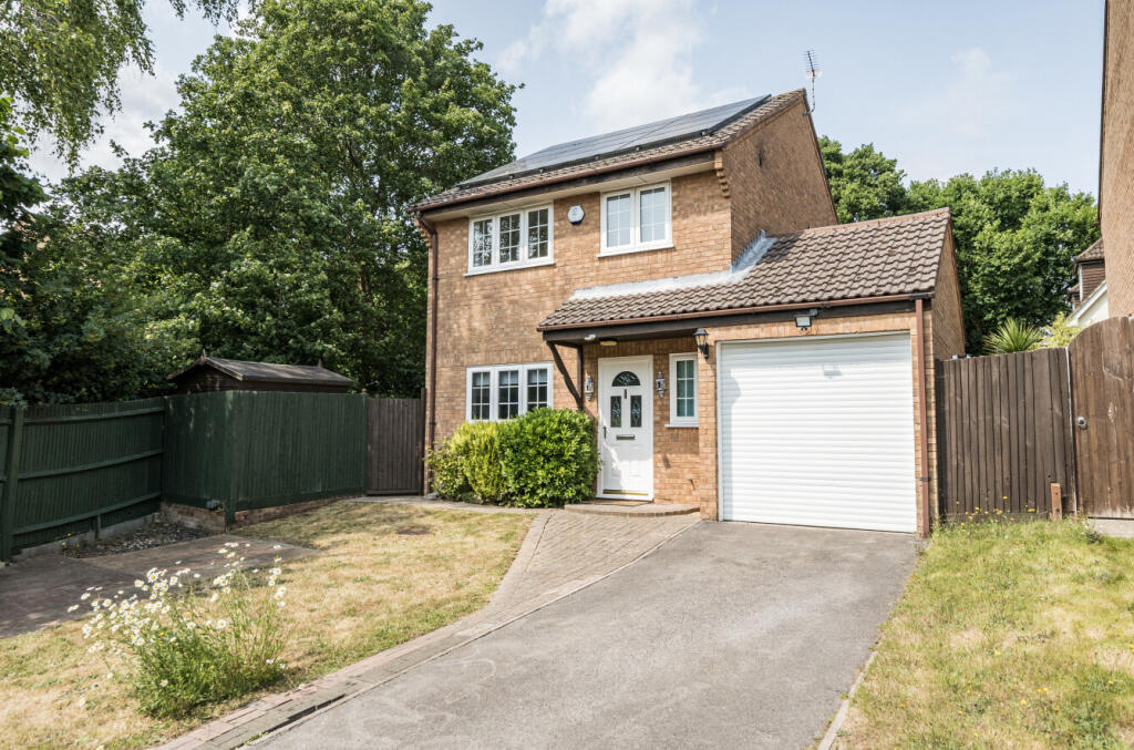 Main image of property: Coombedale, Locks Heath, Hampshire, SO31