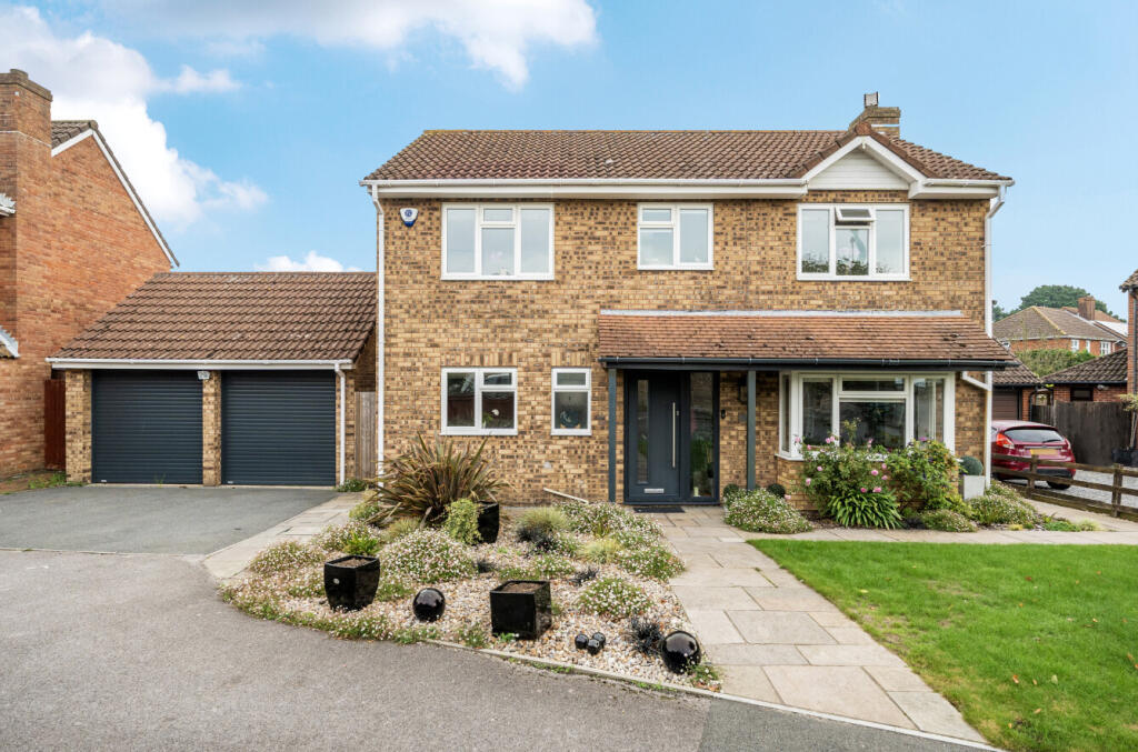 Main image of property: Home Rule Road, Locks Heath, Hampshire, SO31