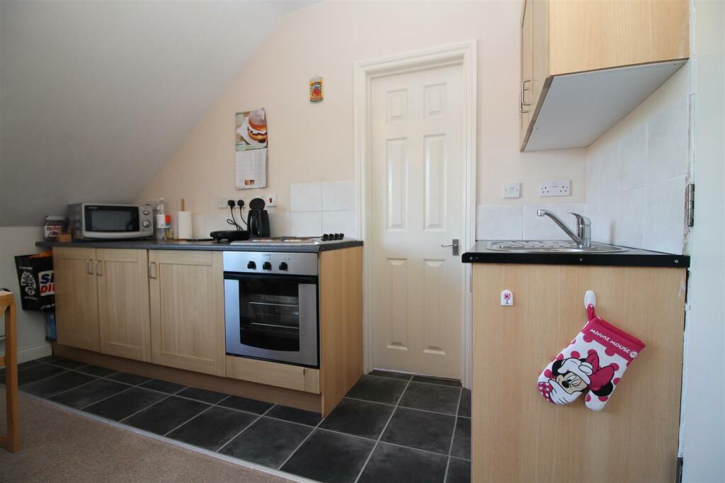 Additional property image - 18677313 Coldharbour Road, Westbury Park