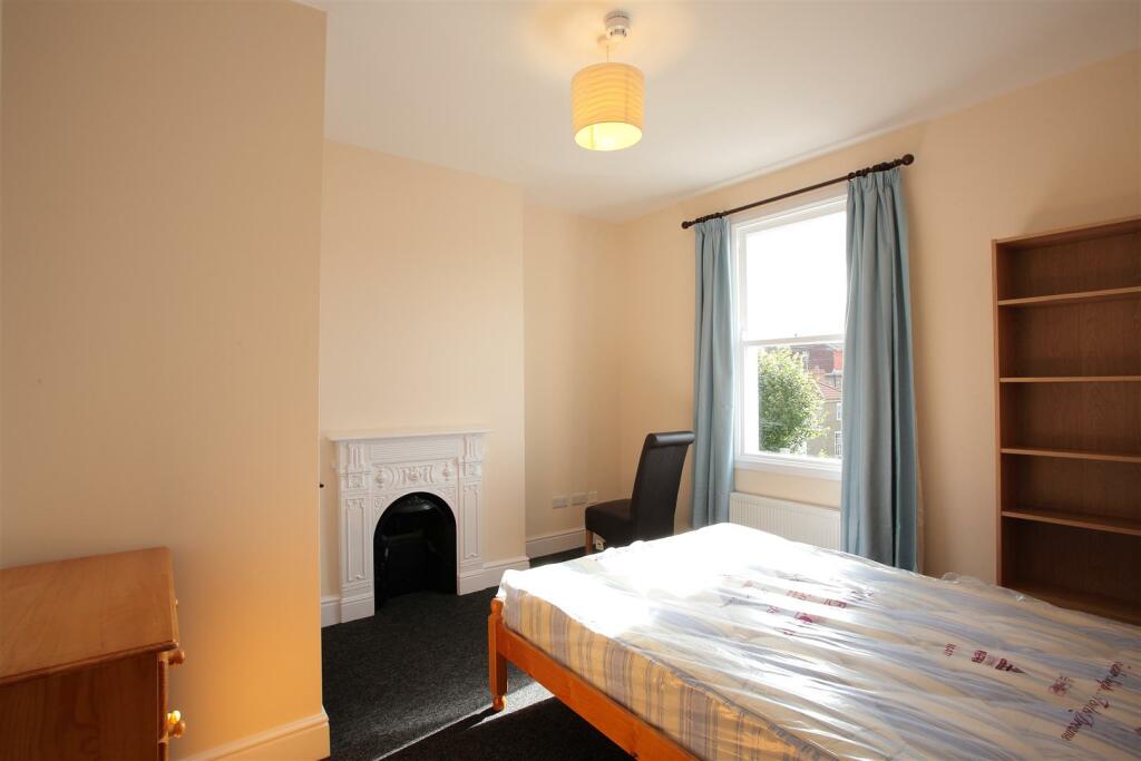Additional property image - 18625946 Whiteladies Road, Clifton, Bristol