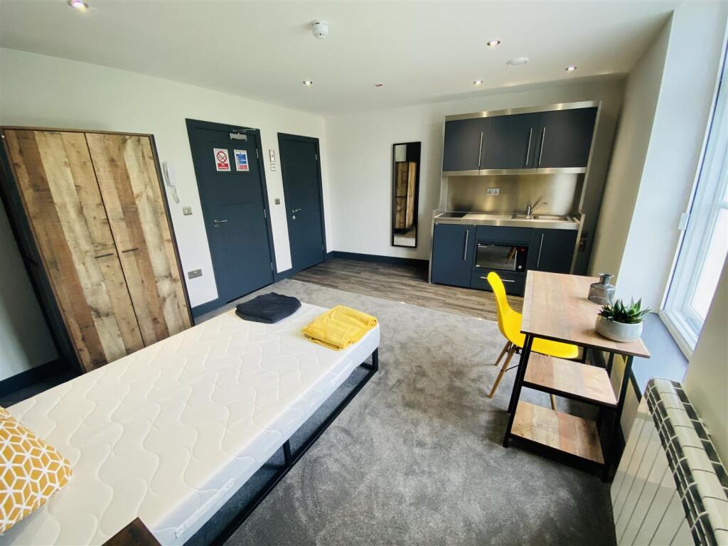 Additional property image - BPC01774 Broad Quay, City Centre, BS1